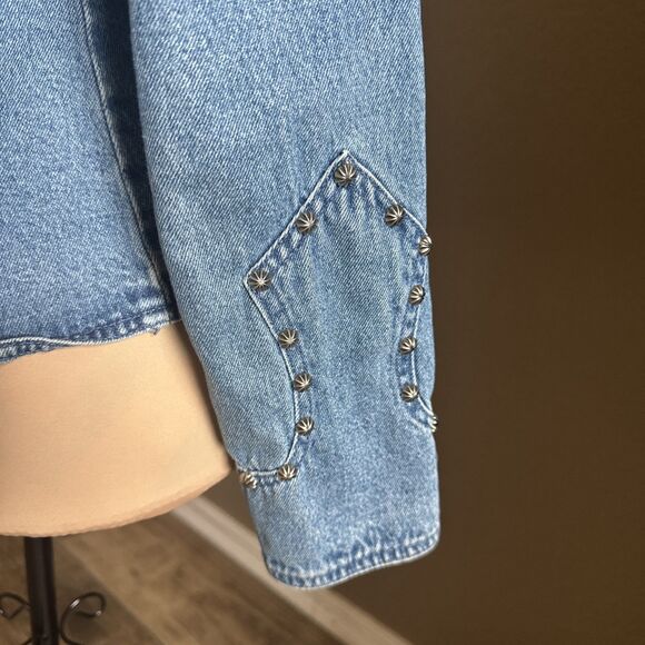 Vintage Stonebridge Womens Size 6 Blue Denim Studded Western Jean Jacket - Picture 7 of 8